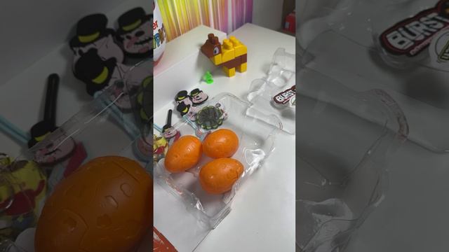 Разбиваем яйца #burstegg #surprise #unboxing #распаковкасюрпризов #asmr #сюрприз #toys #сюрпризmix смотреть онлайн