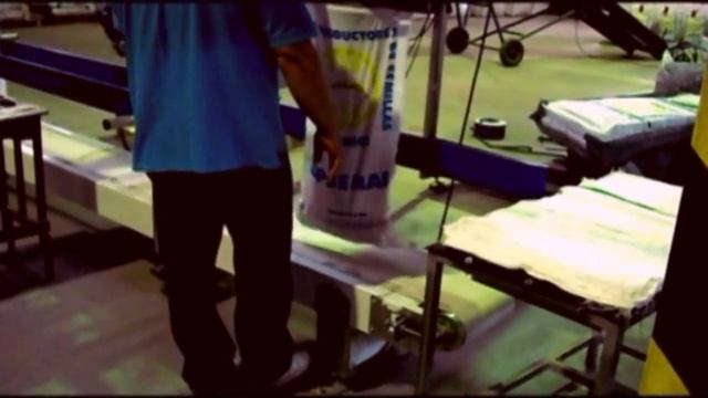 ILERFIL ABG - Полуавтоматическая упаковочная машина смотреть онлайн