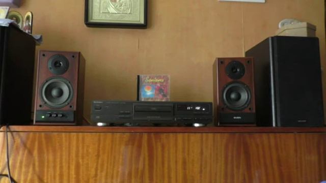 Звучание колонок sven sps 702 C.Santana смотреть онлайн