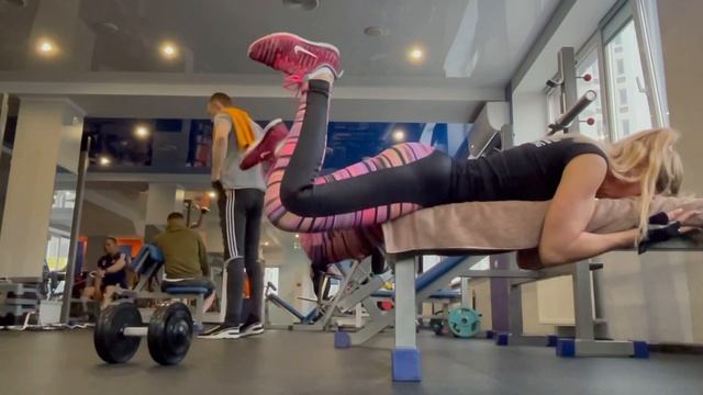 Бицепс бедра и ягодицы смотреть онлайн