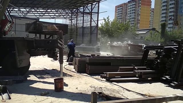 Пыль от пескоструя летит в жилую зону( смотреть онлайн