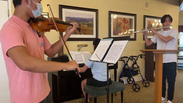 Trio for Flute, Violin and Piano by Cesar Cui, Josh, Caleb, and Ann смотреть онлайн