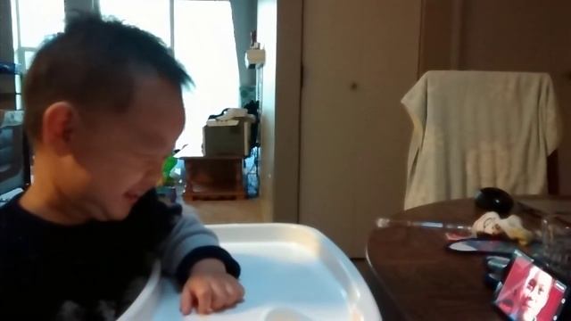 Kid react to AFV new host смотреть онлайн