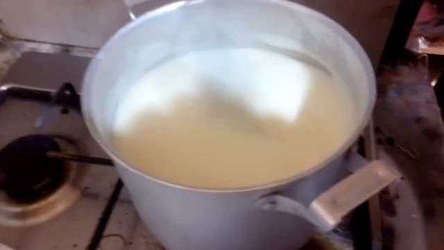 Рецепт домашнего мороженого. Как приготовить вкусное домашнее мороженое. Готовим мороженое дома смотреть онлайн