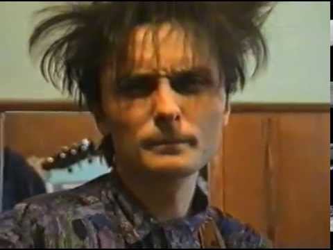 Артур Бушманов, Олег Касаев, Алексей Ерофеев (В гримерной) 1993