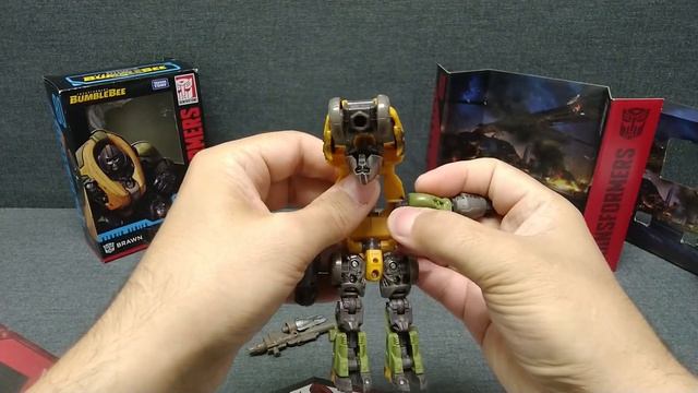 Обзор трансформера Brawn - Deluxe class - Studio Series - SS-80. Музей Р-ТФ. смотреть онлайн