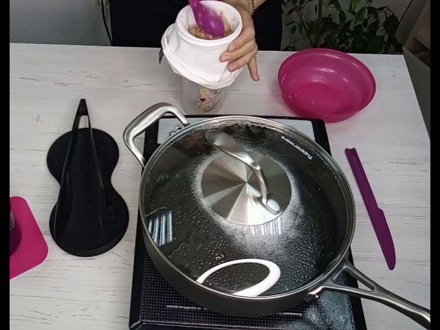 куриные сосиски & кондитерский мешок Tupperware смотреть онлайн