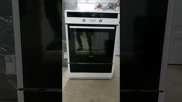Индукционна кухонная плита 60см Сименс Siemens HA 748230U белая б/у смотреть онлайн