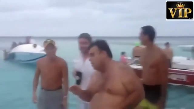 танцы не пляже смотреть онлайн лучшие приколы 2015 ютуб смотреть онлайн