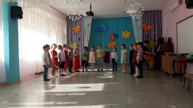 Песня " Осенний хоровод" смотреть онлайн