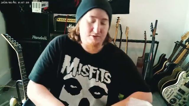 fender bassbreaker 007 unboxing смотреть онлайн