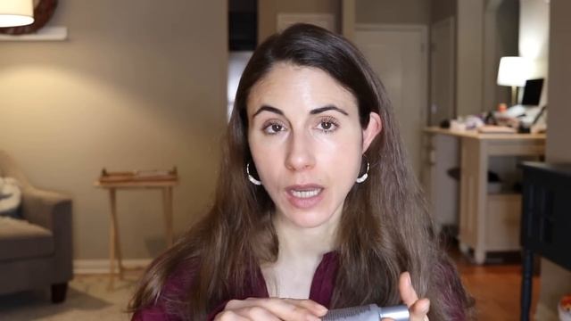 MUST TRY TINTED SUNSCREENS ? Dermatologist @DrDrayzday смотреть онлайн