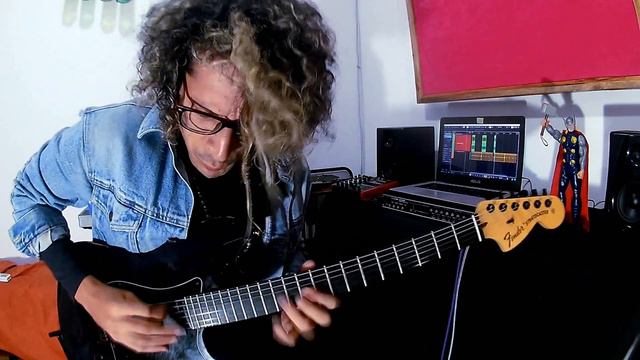 Fender Stratocaster Jim Root Review (español) смотреть онлайн