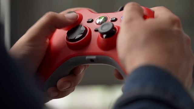 They brought back the Xbox 360 Controller смотреть онлайн