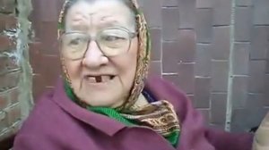 Как только ночь настаёт посать меня чёрт зовёт :D