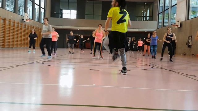 ZUMBA DANCE FITNESS смотреть онлайн