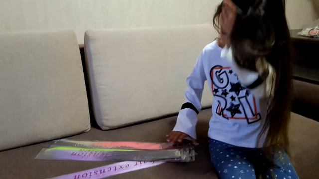 Ева собирается на вечеринку. Хочет попасть на дискотеку смотреть онлайн