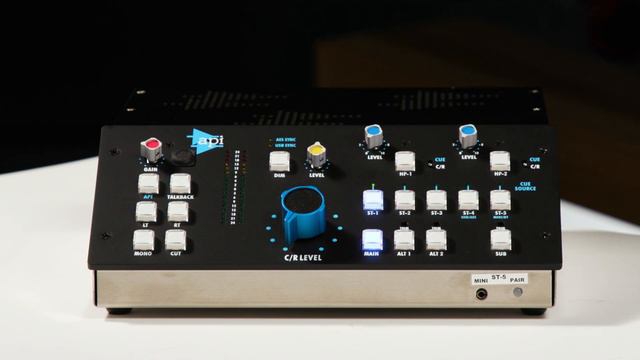 API MC531 - Console Style Monitor Control for Pro and Home Studios смотреть онлайн