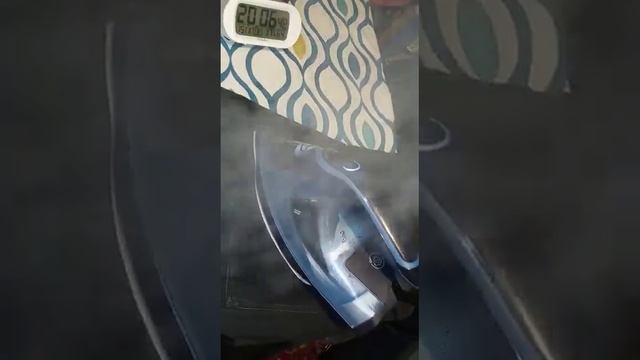 Philips Azur 8000 Series DST8020/26 Steam Iron Testing смотреть онлайн