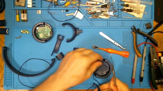 Ремонт беспроводных наушников JBL T500BT смотреть онлайн