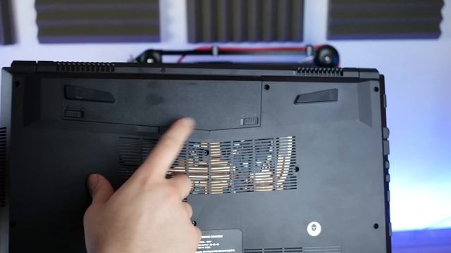 el portátil gaming GIGANTE de THUNDEROBOT GX97 Analisis en español смотреть онлайн