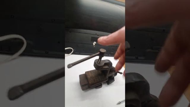 Тиски 1968 года гост 4045-57 СССР слесарные смотреть онлайн