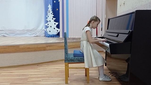 Митина Полина. 8 лет. П.Цильхер "У гномов" смотреть онлайн