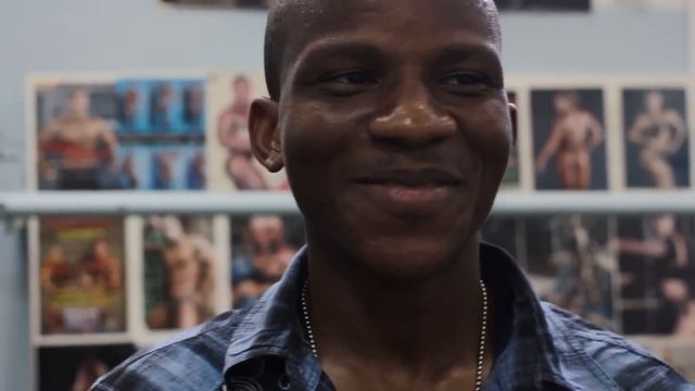 Валентин Обинна -первый в истории Краснотурьинска темнокожий спортсмен/ www.krasnoturinsk.info смотреть онлайн