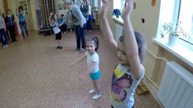 Открытое занятие по физкультуре в детском саду/Влог смотреть онлайн