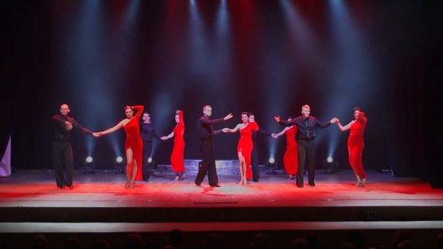 Спортивно-бальные танцы / Номер "Танго и Румба" смотреть онлайн