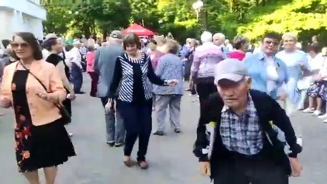 Рая 28.05.23 Гомель парк Луначарского смотреть онлайн