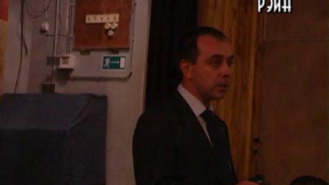 Сход владельцев гаражей и садовых участков в ДК Горняк с мэ смотреть онлайн