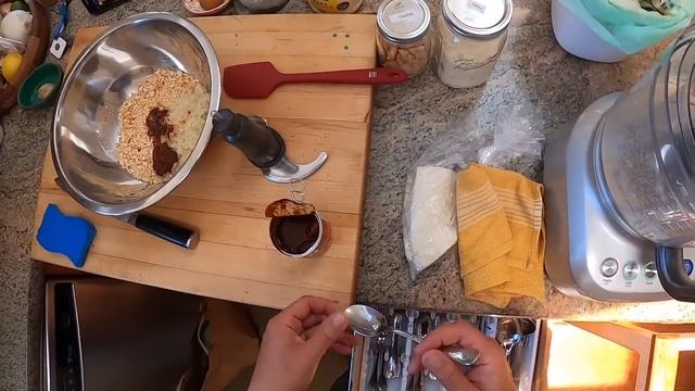 Really Awesome Black Bean Burgers | Kenji's Cooking Show смотреть онлайн