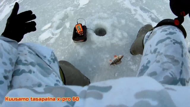 Первый лед 2021-2022.Ловля с эхолотом. смотреть онлайн