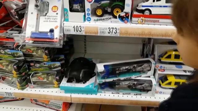 VLOG Полина Давид и Артур покупают в магазине игрушки смотреть онлайн