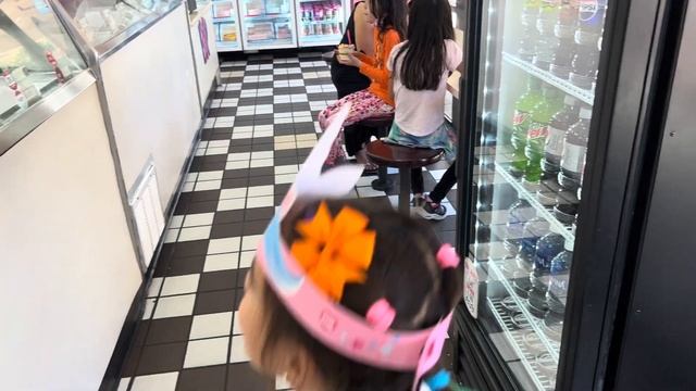 Сколько стоит ?мороженое в сша? #мороженое #дети #футбол #счастье #детство #дочка #дорога #вайб смотреть онлайн