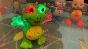 Музыкальная игрушка лягушонок. Танцует.