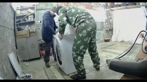 Замена подшипника в стиральной машинке с не разборным барабаном Индезит