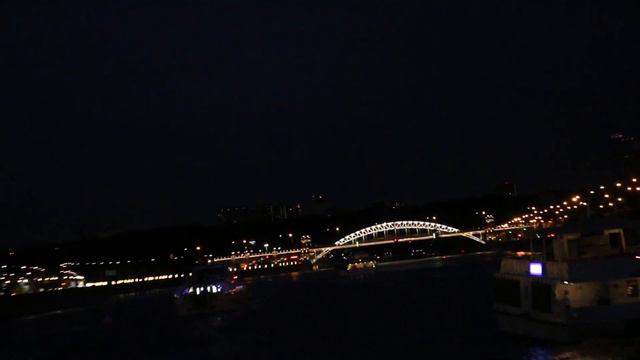 Выпускной медлячок на Москве-реке. 23. 06. 2019. смотреть онлайн