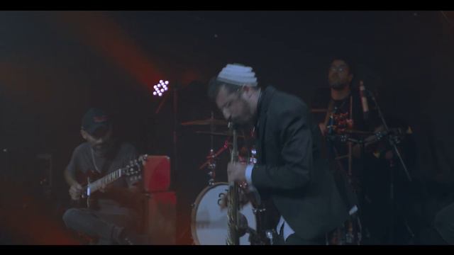 URIEL & DANIEL -Wandering | Live in Tel Aviv смотреть онлайн