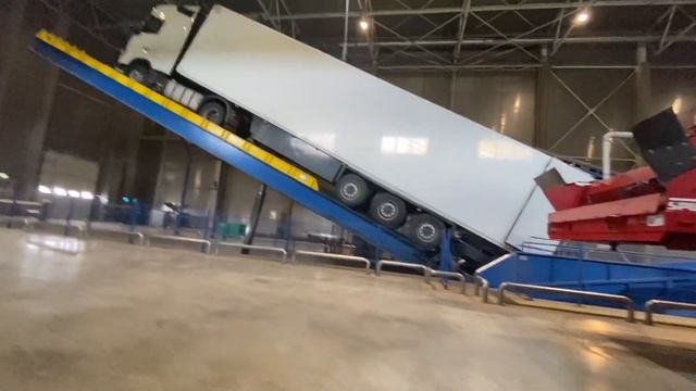 2) Выгрузка Картошки (Белая Дача) смотреть онлайн