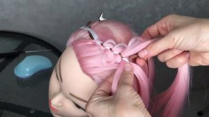 Коса с лентой объемная. Обратная французская коса с лентой