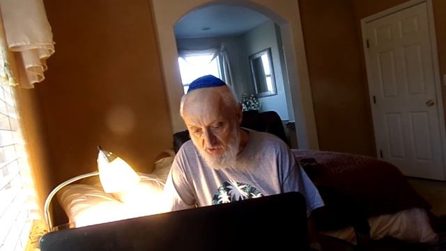 Ребе как вас можно пригласить на наш Телеграм канал?(C/G) смотреть онлайн