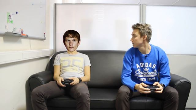 Футболисты РФПЛ играют в 