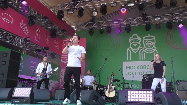 Родион Газманов - Танцуй пока молодой