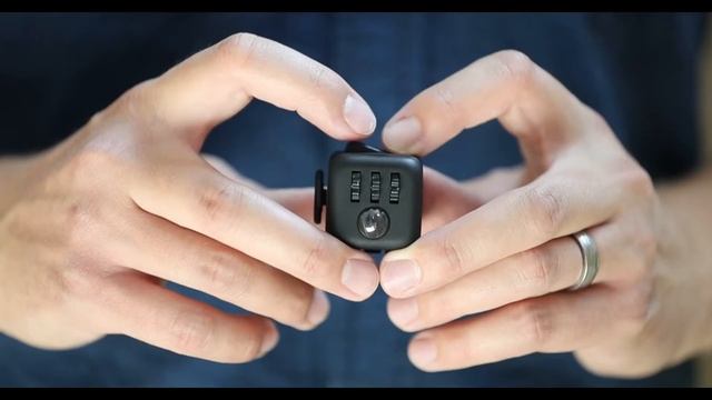 Обзор Fidget cube review / Спиннер полная фигня смотреть онлайн