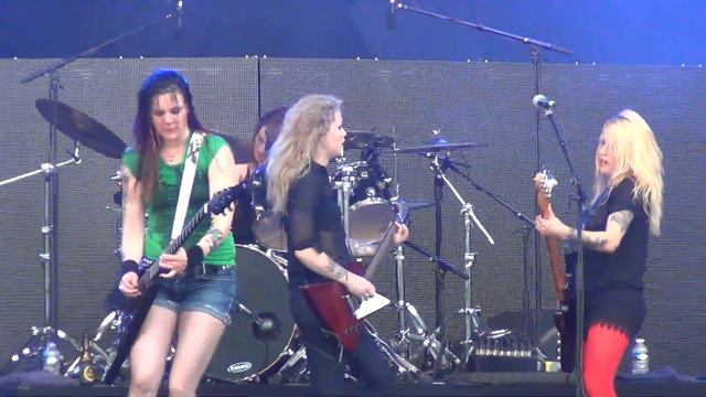 Crucified Barbara - The Crucifier - Live Beauregard 2015