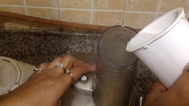 How to Knead Aata in 2 mins using Food processor ( Aata kaise Goonde) смотреть онлайн
