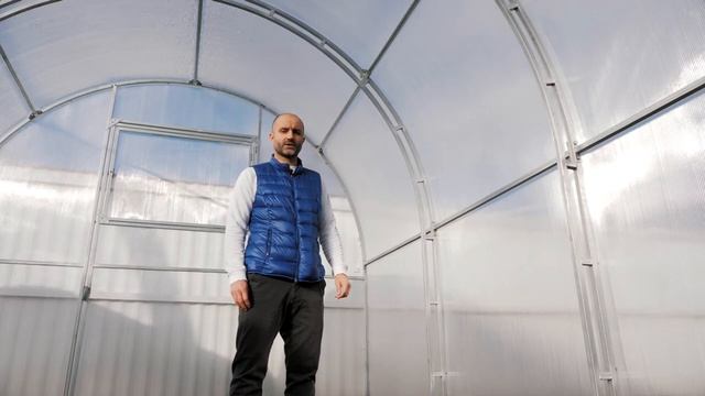 Обзор теплицы «Кремлевская Цинк» (Новые Формы) смотреть онлайн