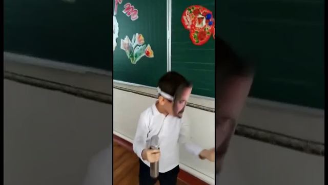 2 "Е" класс, поздравление на 8 марта смотреть онлайн